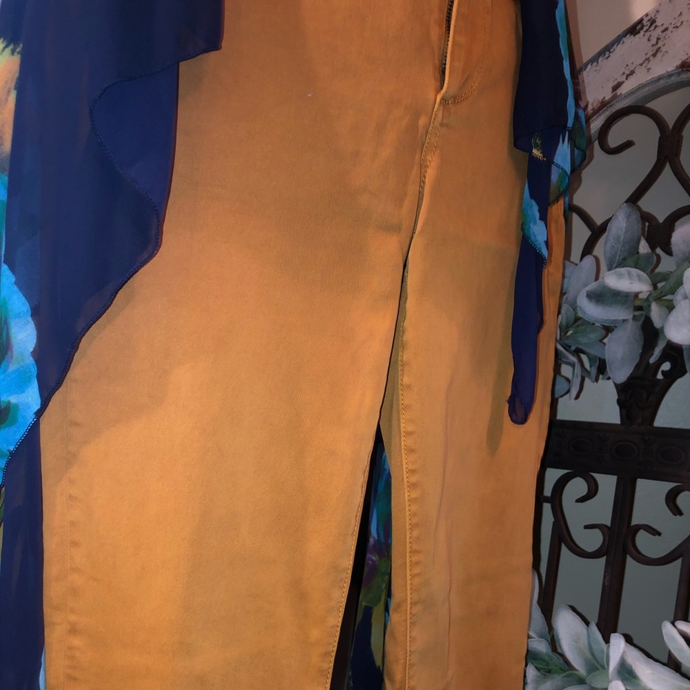 Maurice’s deep gold jeggings